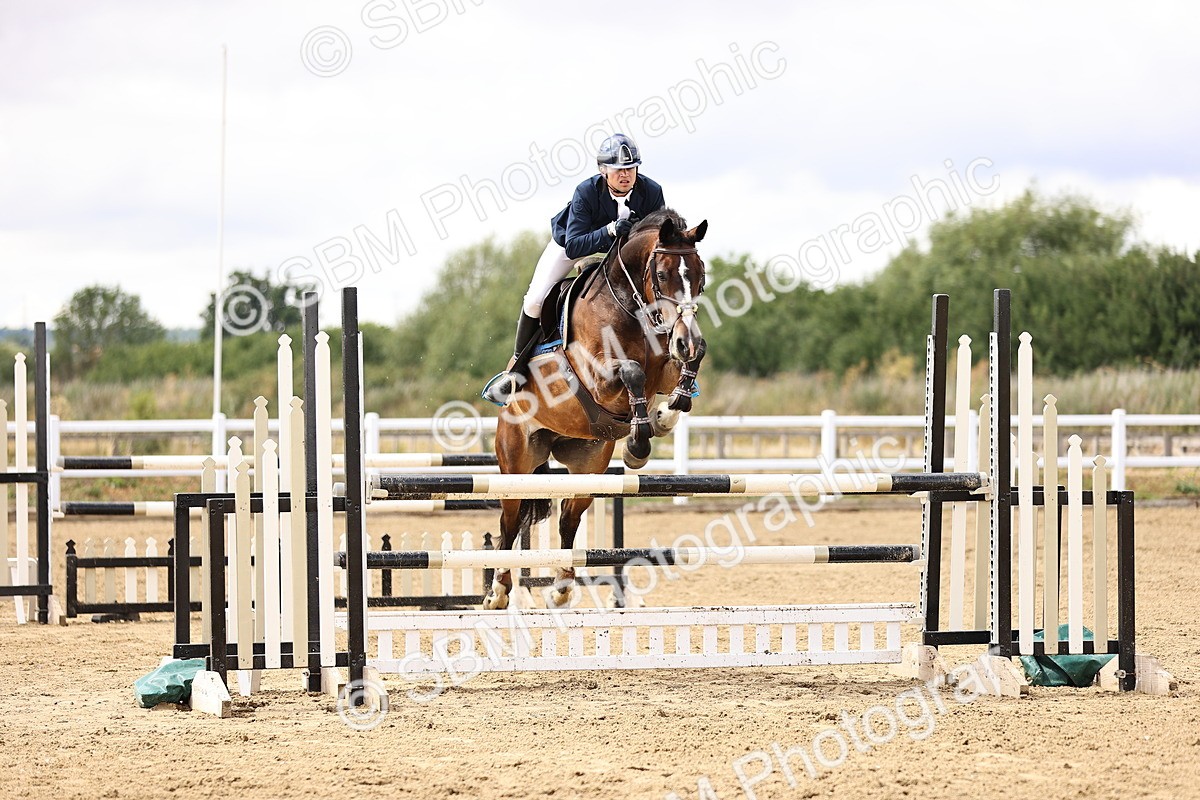 SBM_026758 - Class 13 - Senior Newcomers - 1.10m