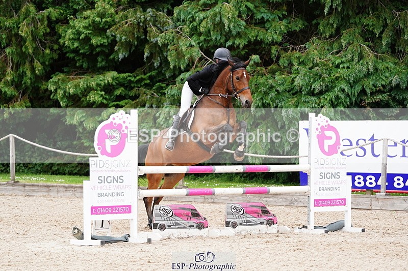 250613A-164250-04124 - Cls 14 1.05m Amateur Quali and Open