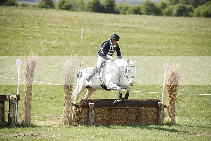 BVHT 140517  NXC -564 - Class 2 XC Novice 14/05/17