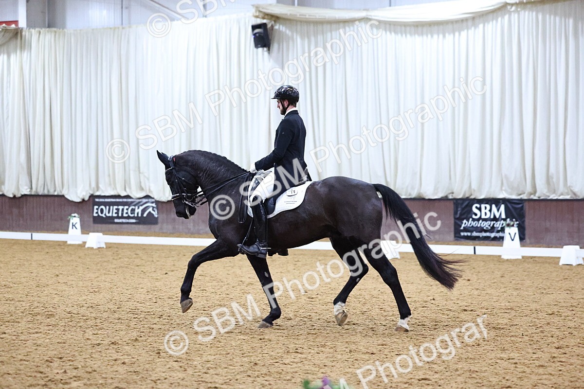 026A2665 - Class 19 - FEI INT I