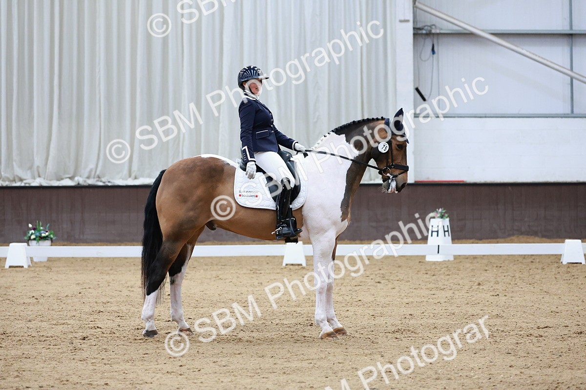 SBM_008240 - Class 6b - Novice 6 - 9.28-10.41