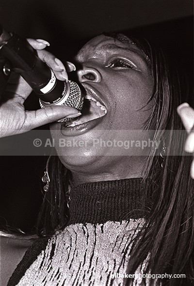 36 - Friends-&-Family @ the-roadhouse 03.05.03