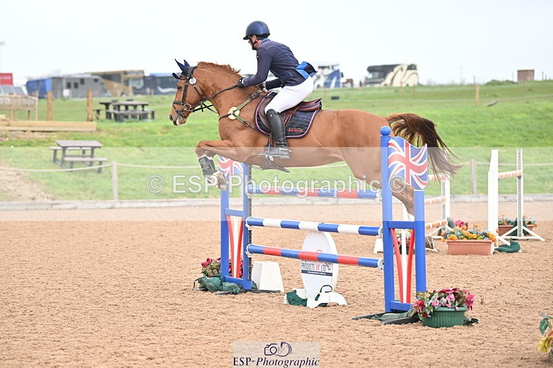 240405A-122215-01194 - Cls 3 Foxhunter