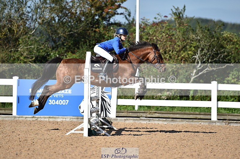 230903A-110658-04108 - Cls 18 Pony Brit Novice & 80cm Open