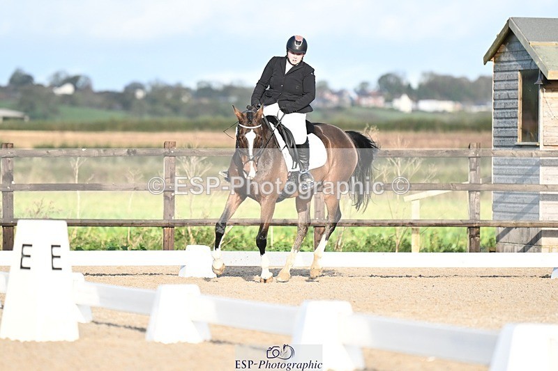 231105-143728-02438 - Cls 5 Novice 27 Start to 15.30 break