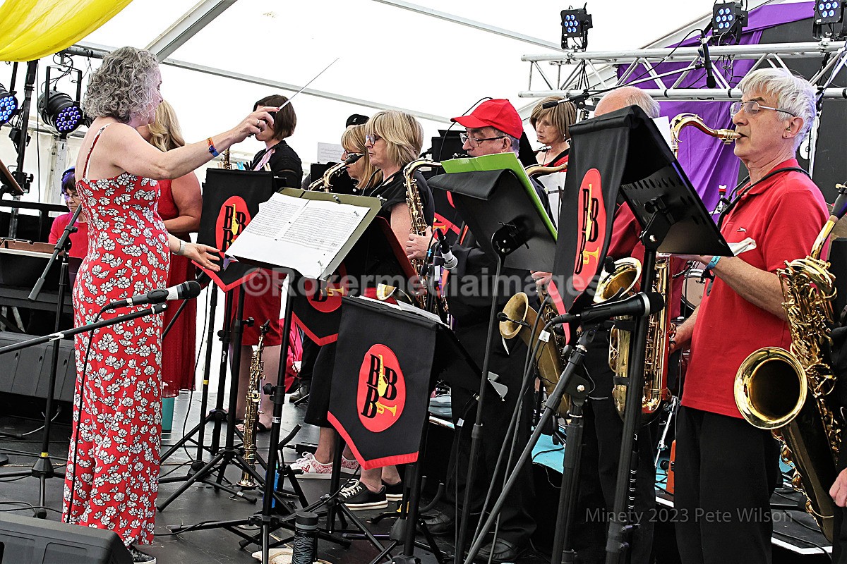 MMF SUN-15 - Minety Music festival 2023