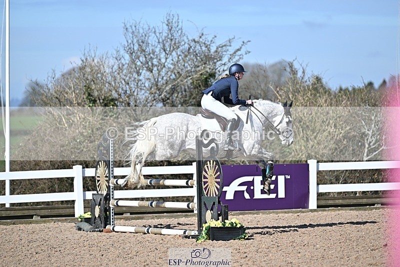 250314-110826-00209 - Cls 2 British Novice and 90cm