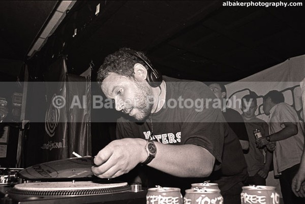 34 martin-brew - Friends-&-Family @ the-roadhouse 15.09.01