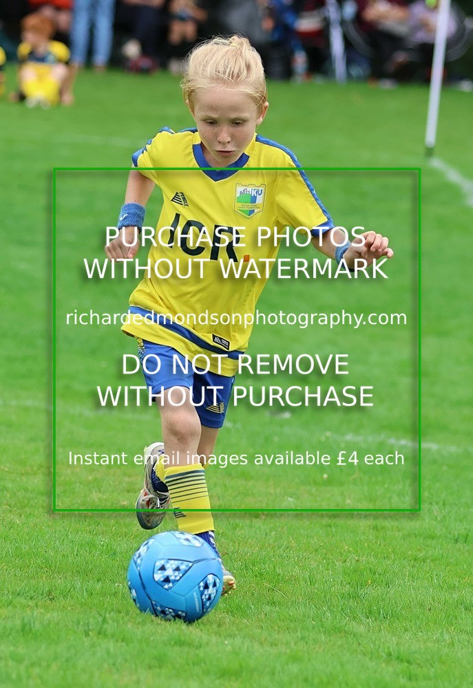 533A8704 - Kendal Utd