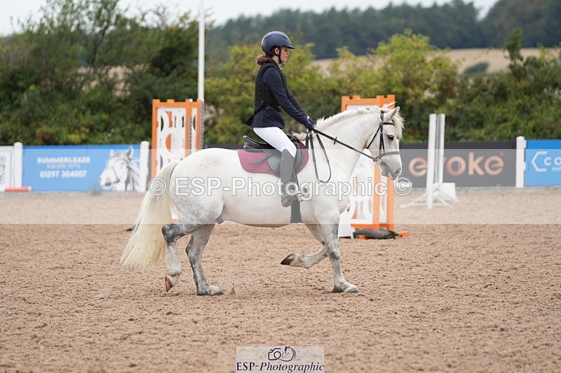 260825B-150311-00011 - Clear Round