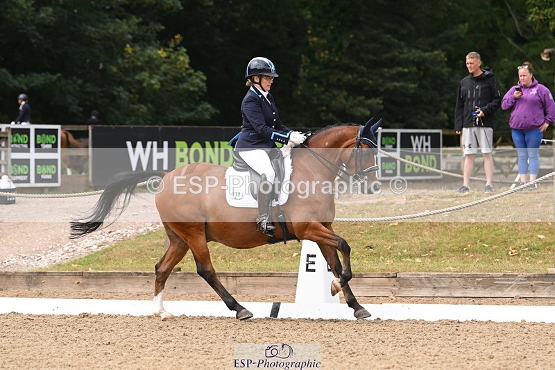 250720A-113515-09879 - 170-Alison.Luscombe-BB.Chambery