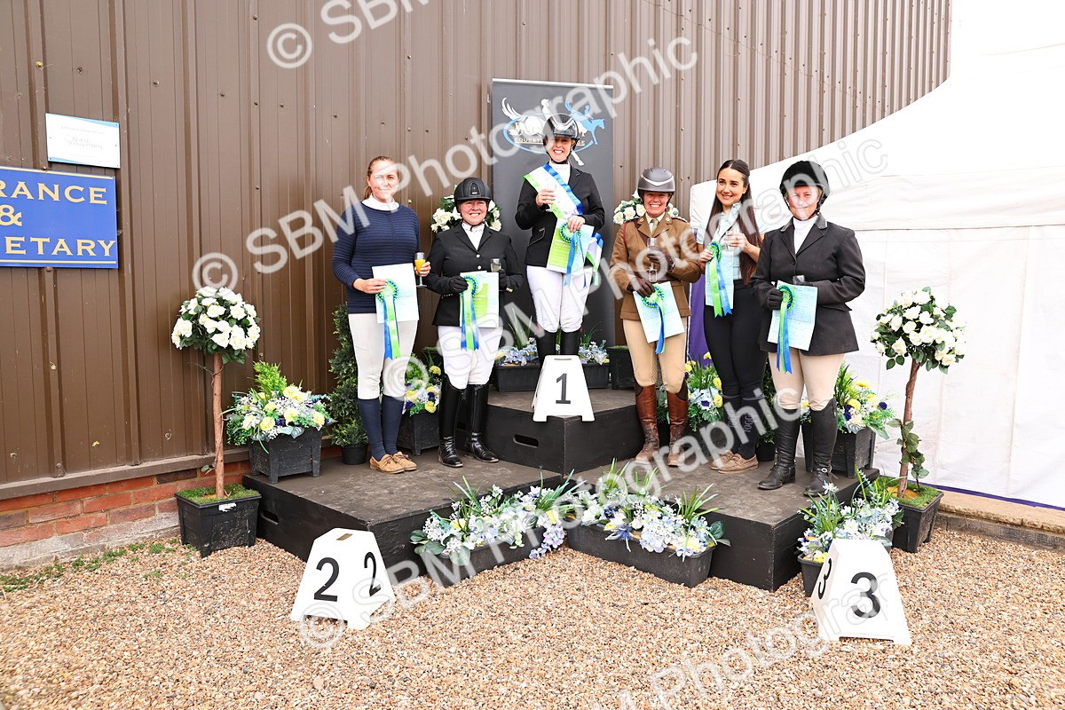 SBM_001903 - Presentations - cart