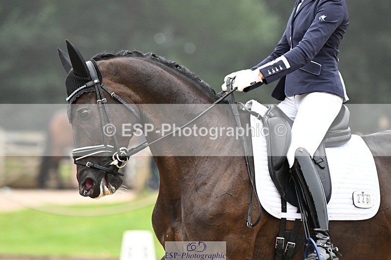 240811-110119-05387 - 226-Georgie.Nicholls-Woodcroft.Kika.Quina