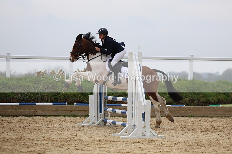 3E7A8313 - Class 12: Junior 80cm