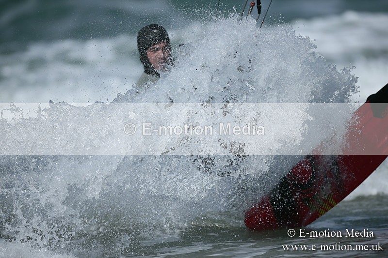 KS 020413-90 - Kite Surfing