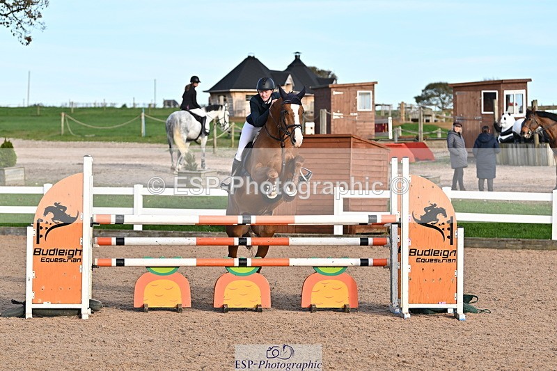 241113A-142229-00868 - Cls 05A&B Snr Fox & 1.20m Open