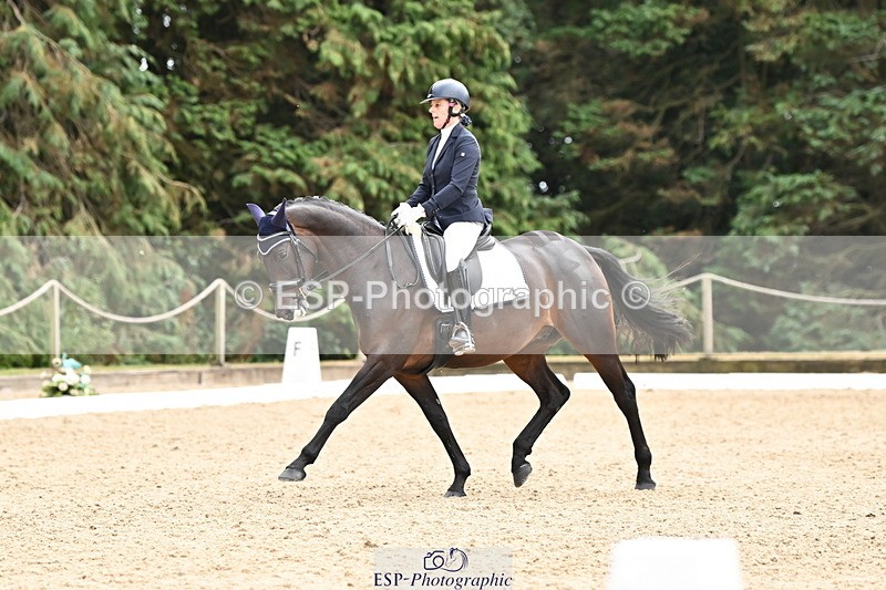 250808A-141039-00812 - 065-Jenny.Lo-VelPrince.T