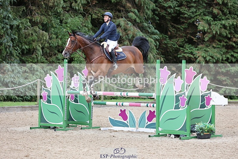 250705A-170646-16345 - Cls 37 1.05m Amateur Quali