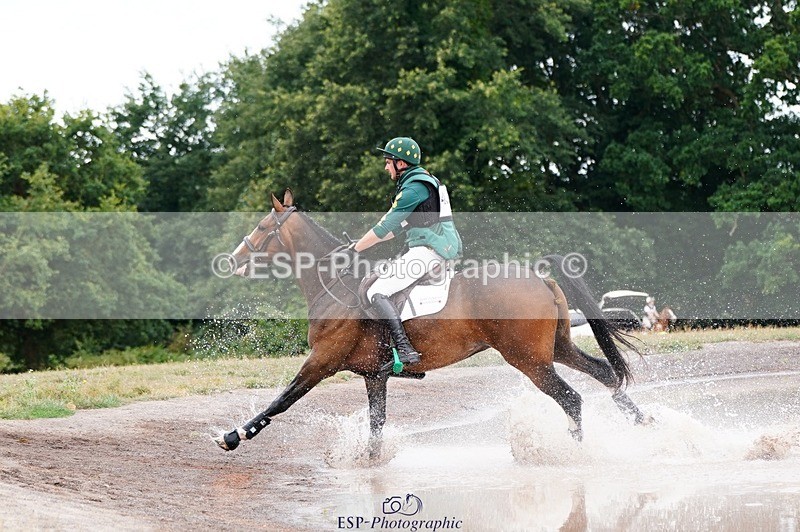 250803A-105804-10420 - K-458-Ollie.Martin-MIH.POP.SOCKS