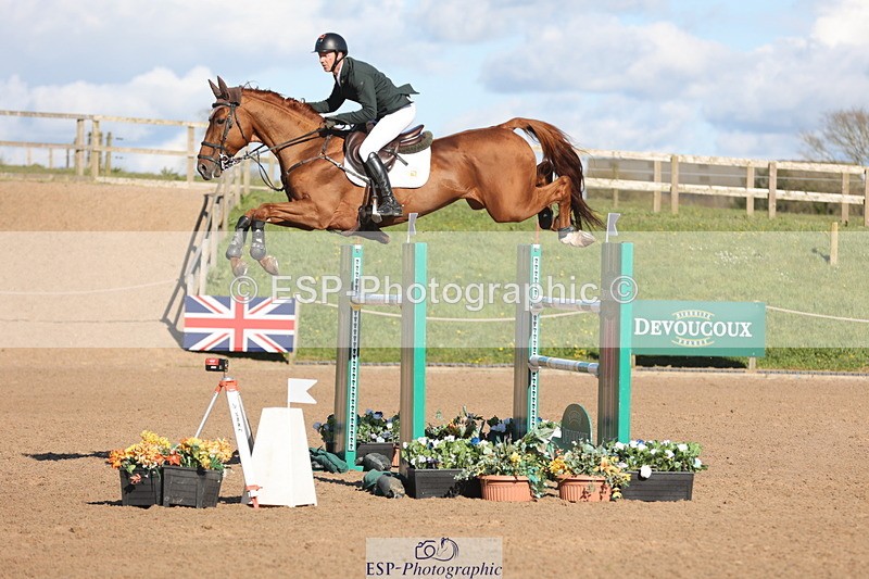 240419A-170338-09574 - Cls 10, 2 Star Big Tour 145cm  Break to End