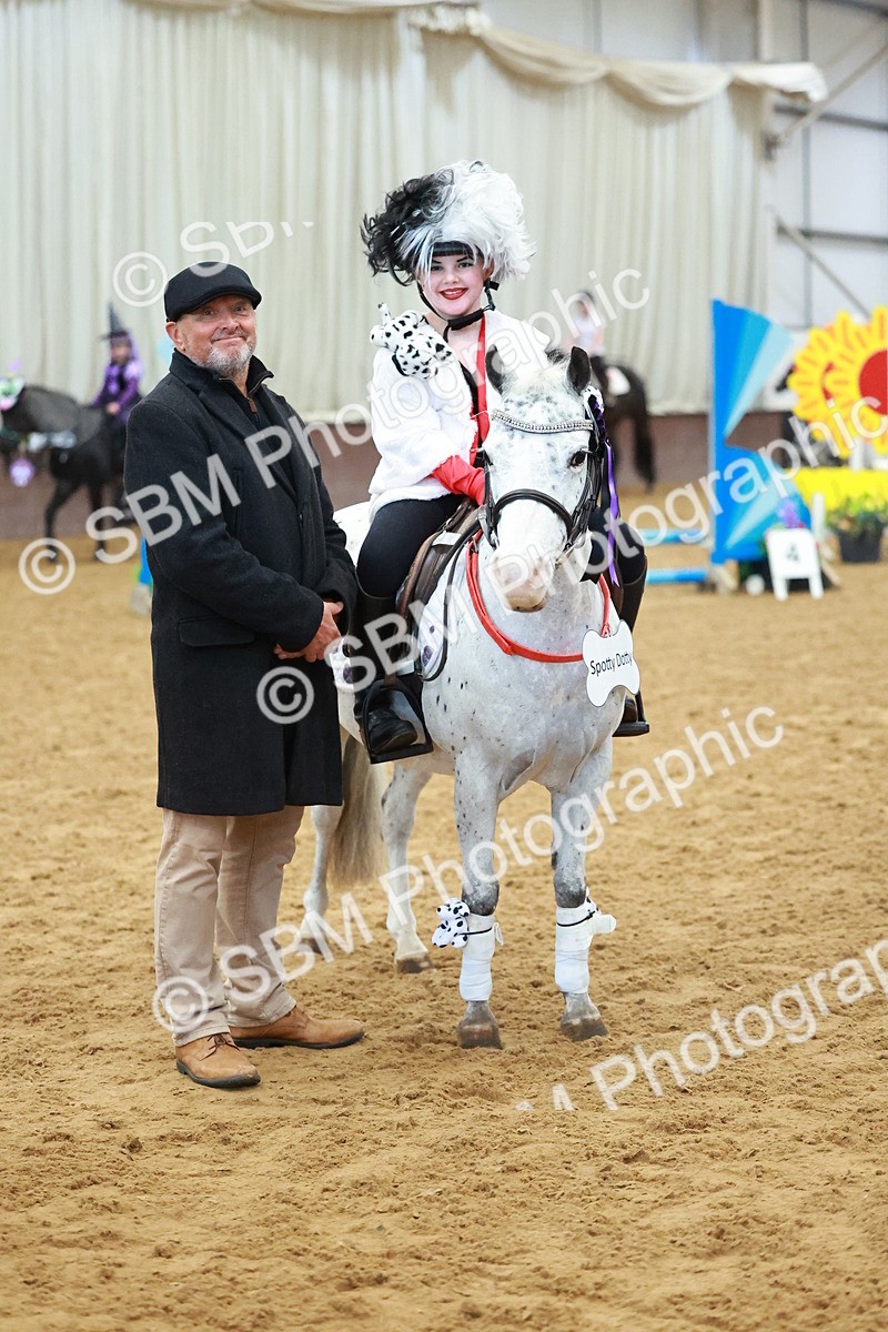 SBM_000353 - Class 1 - Fancy Dress