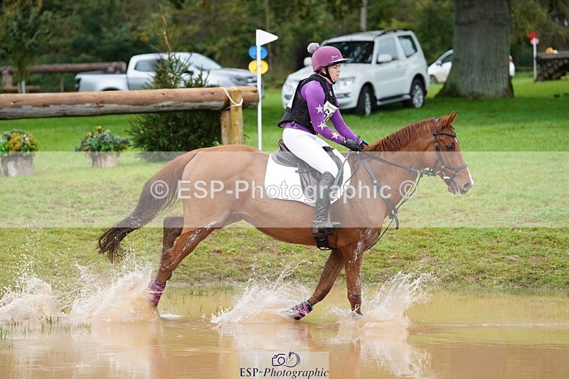 231021-114242-15589 - 686-MOORLAND.MAGIC-Charlotte.Chard-SC+XC