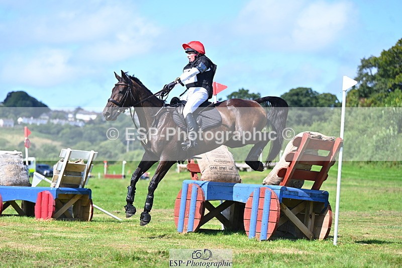 240811A-110520-01828 - 009-