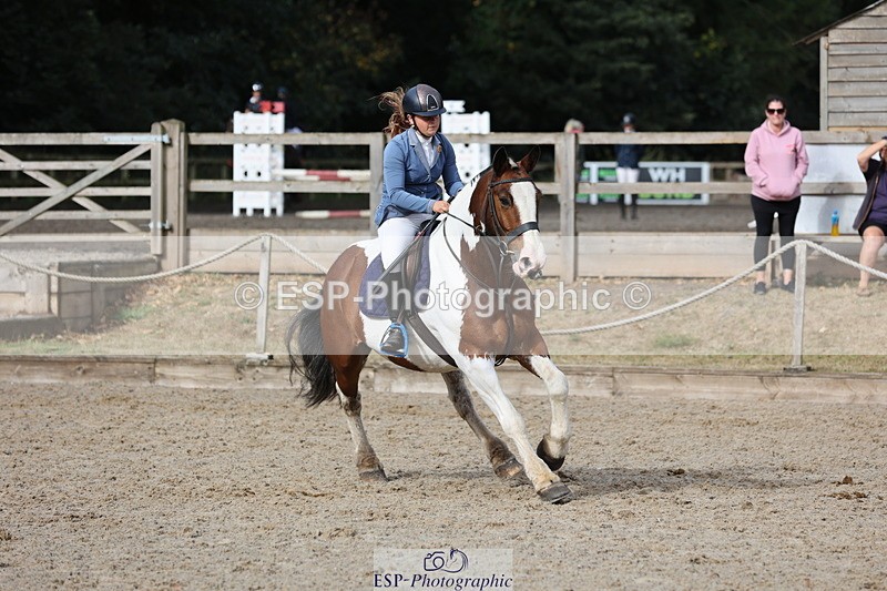 250829A-094853-00323 - Cls 6 85cm Amateur Quali