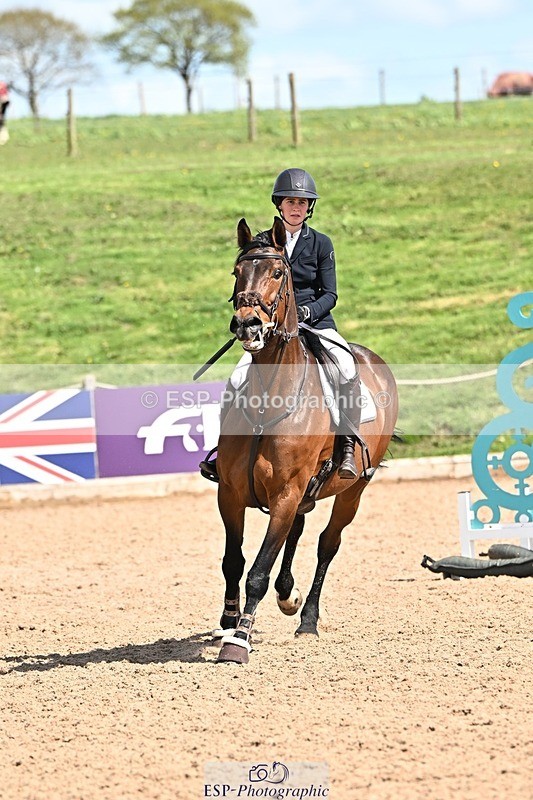 250416-132621-01067 - Cls 4 Newcomers and 1.10m