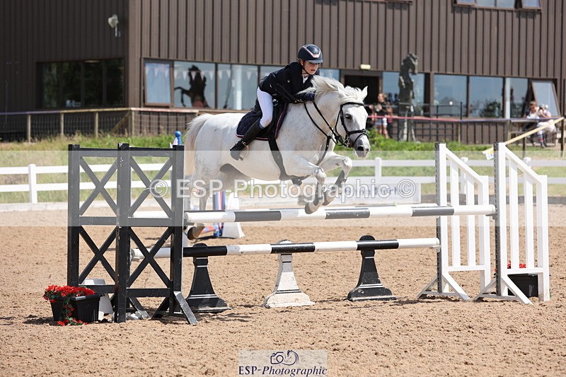 240629A-112907-04557 - Cls 17 Discovery and 90cm Open