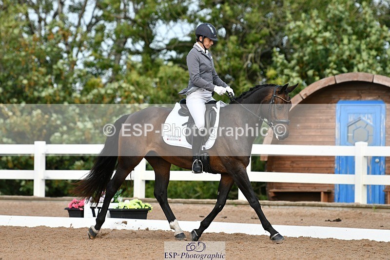 250906-104158-00713 - 096-Anna.JamesCaramia's.voice