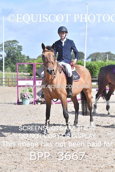 BPP_3667 - CLASS 4 Senior BritiNovice/ 90cm Open