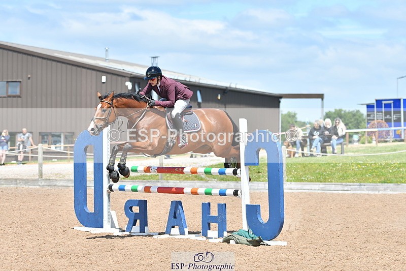 240609A-122853-05181 - Cls 18 Snr Newcomers and 1.10m Open