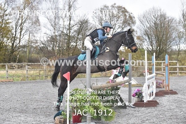 JAC_1912 - 90cm Snr Open, National AE Scottish & Aintree Qualifier