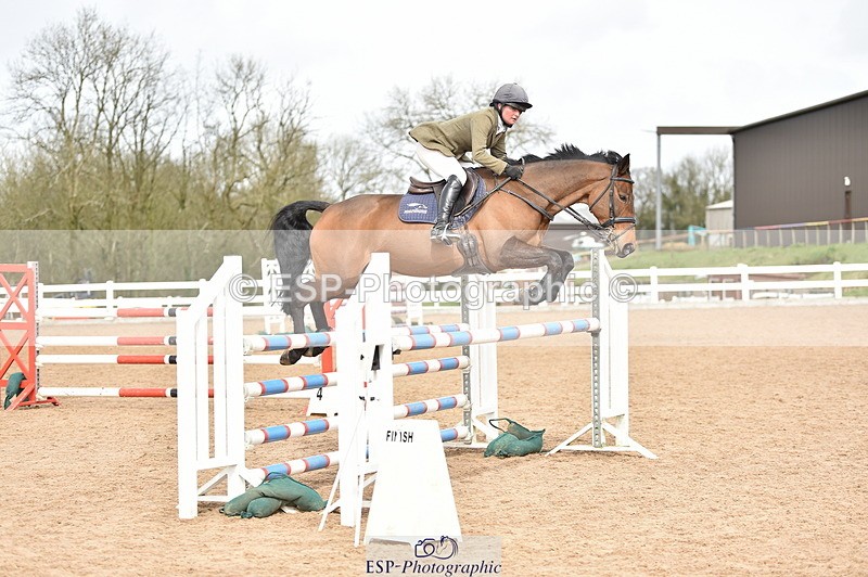 240327A-124438-00440 - Cls 4 Newcomers and 1.10m Open