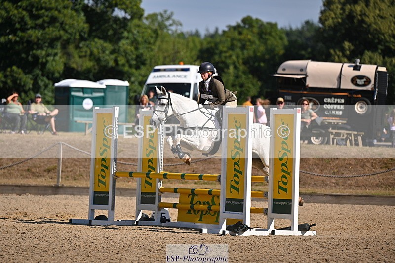 250802A-094245-00214 - B-056-Cecilia.Behagg-JOHNJOE