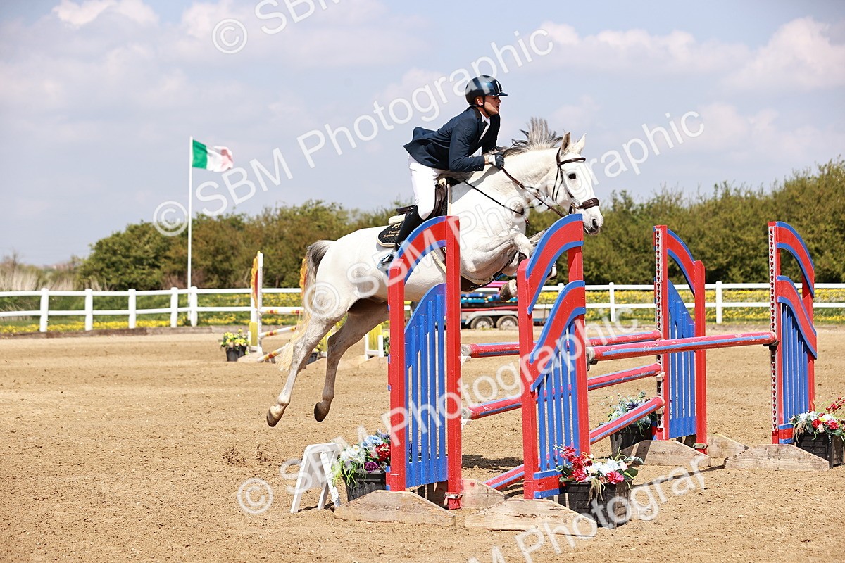  - Class 23 - Senior 1.05m