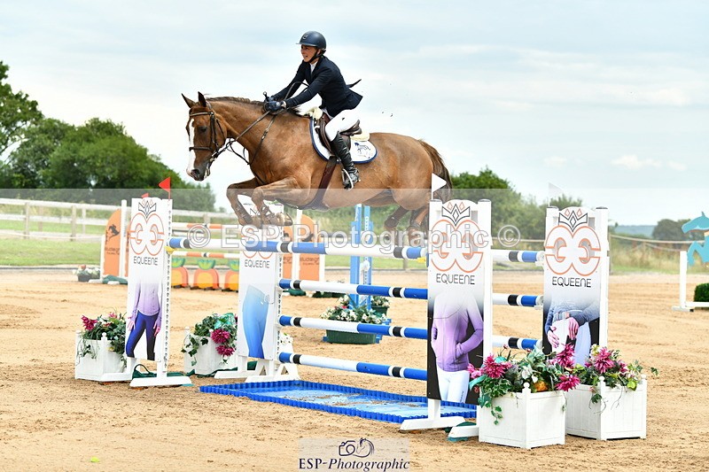 230720A-145232-03586 - Cls 9, 2 Star Big 1.40m Start to break