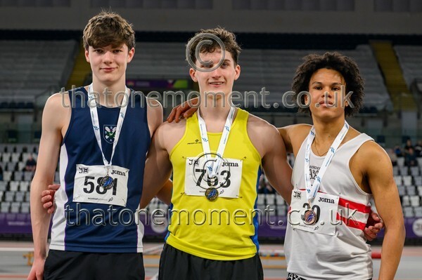 Age26SUN-810543 - Medals