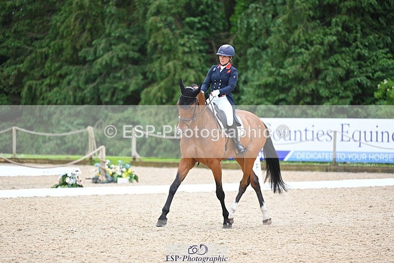 240524-113946-08968 - 520-LONDON_52-Laura_Collett