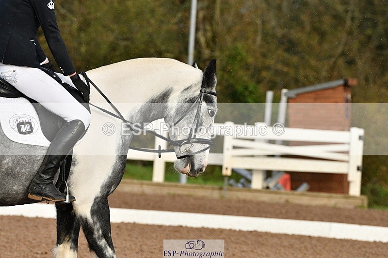 231105A-094435-00029 - UnAf Intro A and B