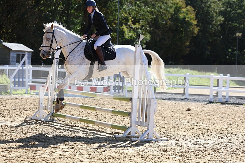 3E7A4701 - Class 8: 80cm Junior