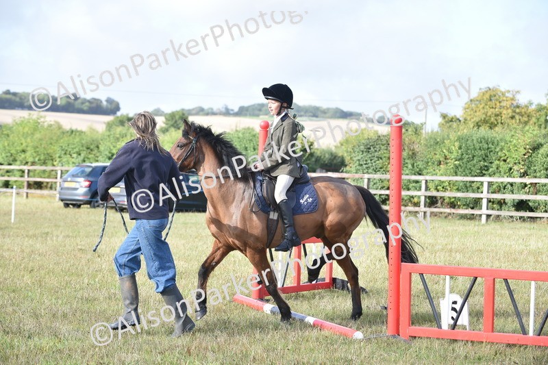 20250831-0275 - Class 6 - Minimus Jumping 30cm