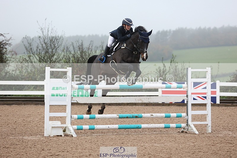 231112A-132308-04431 - Cls 20 Newcomers & 1.10m Open