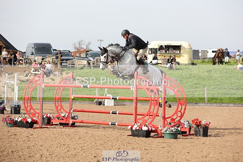 240511A-172302-15340 - Cls 38 National 1.40m Open