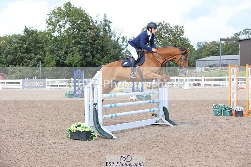 250913-143312-07395 - Cls 25 1.05m Amateur Quali