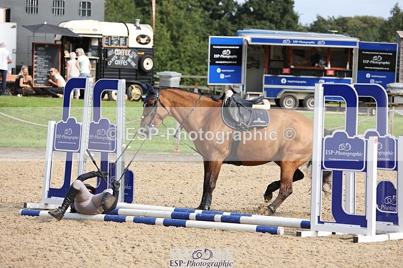 240817-101449-00562 - 02B 90cm Open