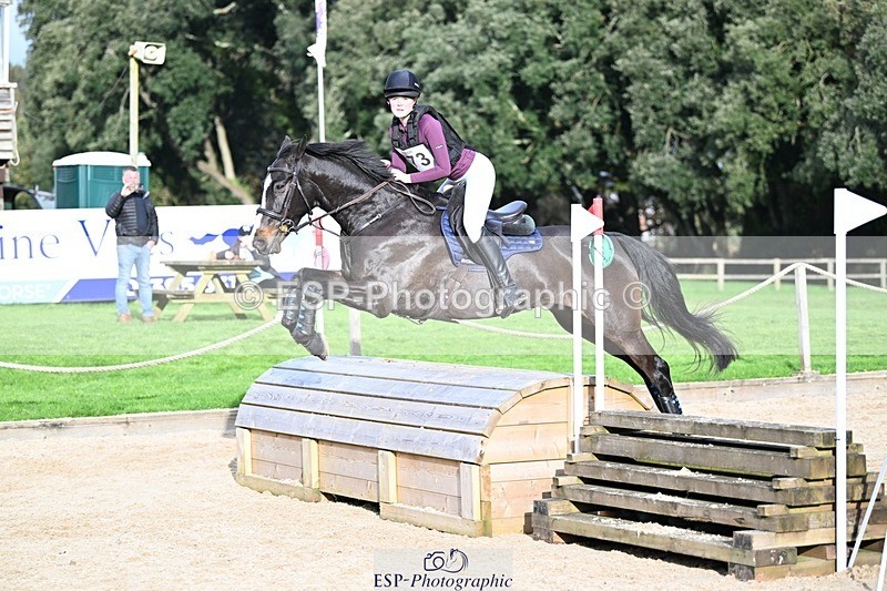 241117-133001-04189 - Cls 3 90-95cm 13.00 to 14.00