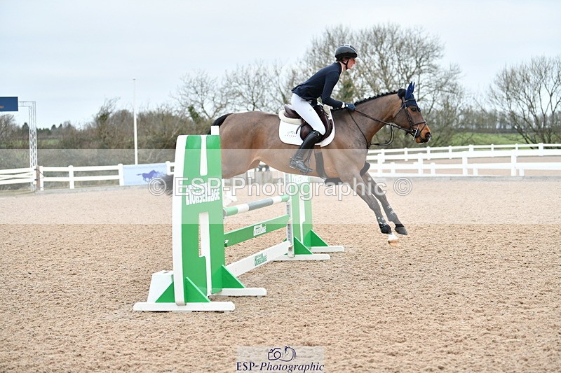 240112A-093923-00122 - Cls 2, British Novice and 90cm Open