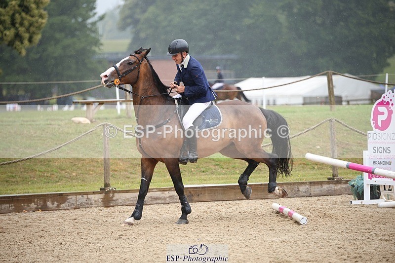 230708-134557-13952 - Cls 26 Newcomers & 1.10m Open